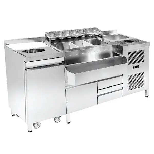 Bar-/Cocktailstation (Gekoeld) | RVS | 3 Gekoelde Laden (-1°C/+8°C) | Spoelbak + Glazenspoeler | IJs-/Ingrediëntenbakken + Flessenrek + GN-Bakhouder | Snijplank + Afvalgat + Verrijdbare Afvalbak | Achteropstand | 1790x700x875/990(h)mm