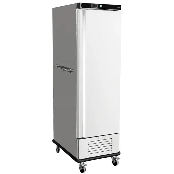 Koelwagen | 20x 1/1 GN | -2°C/+8°C | Statisch + Ventilator | Wielen (Geremd) | 672x780x2030(h)mm