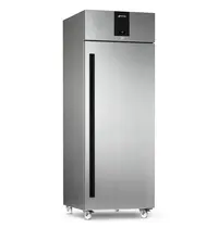 SMEG Koelkast | Energiezuinig | 700L (2/1 GN) | RVS | -2°C/+8°C | Geforceerd | Temperatuur-/Deuralarm | Bluetooth (Optie) | Wielen (Geremd) | 740x845x2105(h)mm