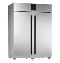 SMEG Koelkast | 1400L (2/1 GN) | RVS | -2°C/+8°C | Geforceerd | Temperatuur-/Deuralarm | Bluetooth (Optie) | Wielen (Geremd) | 1440x845x2105(h)mm 