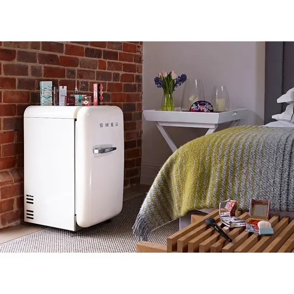 Minibar | FAB5 | 34L | Wit | Statisch | 404x500x725(h)mm