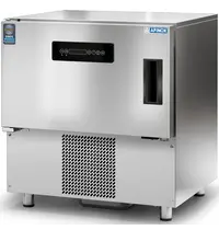 Afinox Blastchiller | FASTER-e 5 | 5 Niveaus (EN/GN) | 15kg Koelen / 5kg Vriezen | 0.8kW (230V) | 760x710x830(h)mm