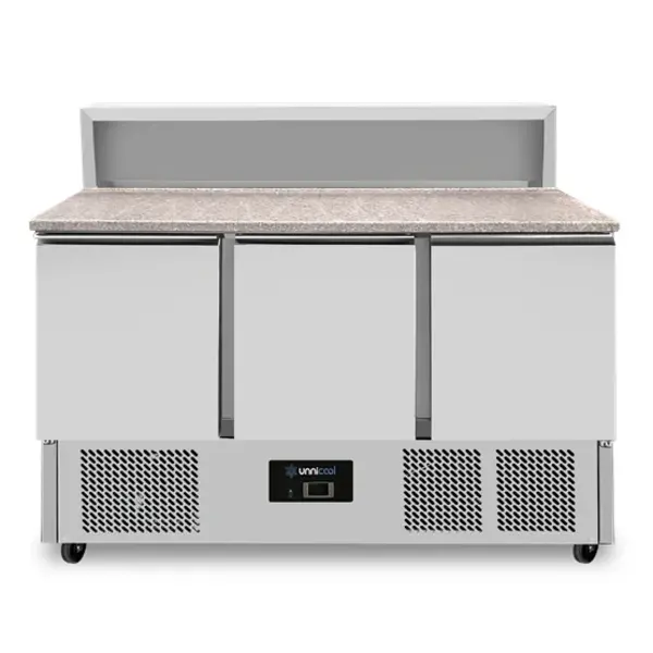 Pizzawerkbank | 350L | 3 Deuren (1/1 GN) | Boven 8x 1/6 GN | +2°C/+8°C | Statisch + Ventilator | Wielen (Geremd) | 1365x700x850/1075(h)mm
