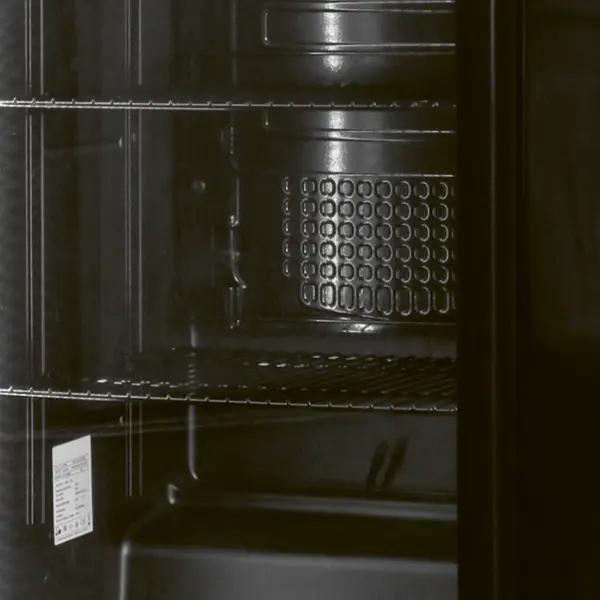 Koelkast | COOL-LINE | 385L | Zwart | +2°C/+14°C | Geforceerd | Wielen | 600x600x2025(h)mm