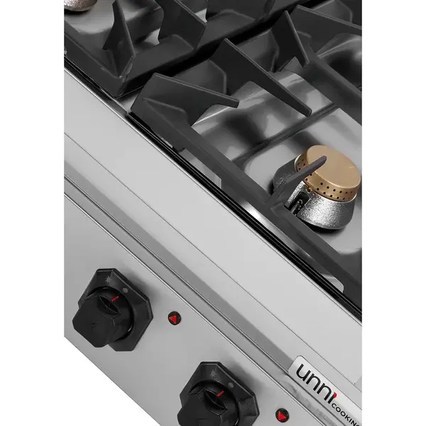 Fornuis | 700 SERIE | Gas | 4 Branders (3x 6.5kW, 1x 9kW) | Waakvlam | 800x700x350(h)mm