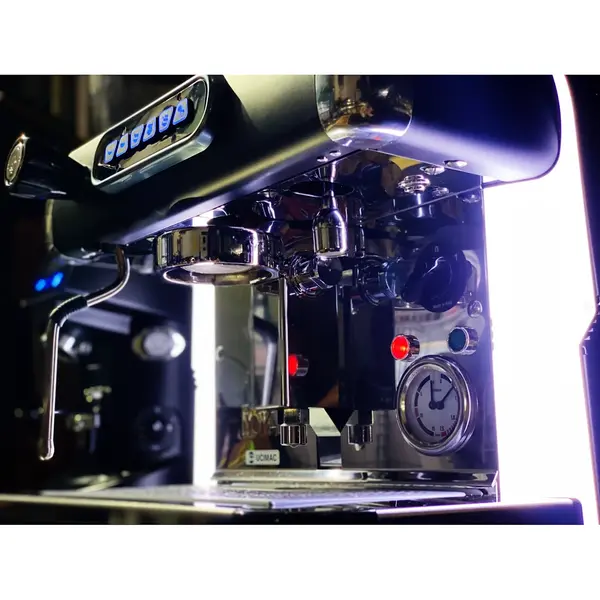 Espressomachine | CASANOVA | RVS | Automatisch | 1 Groep | Boiler 4L | Waterreservoir 5L | Digitaal | 230V | 464x598x488(h)mm