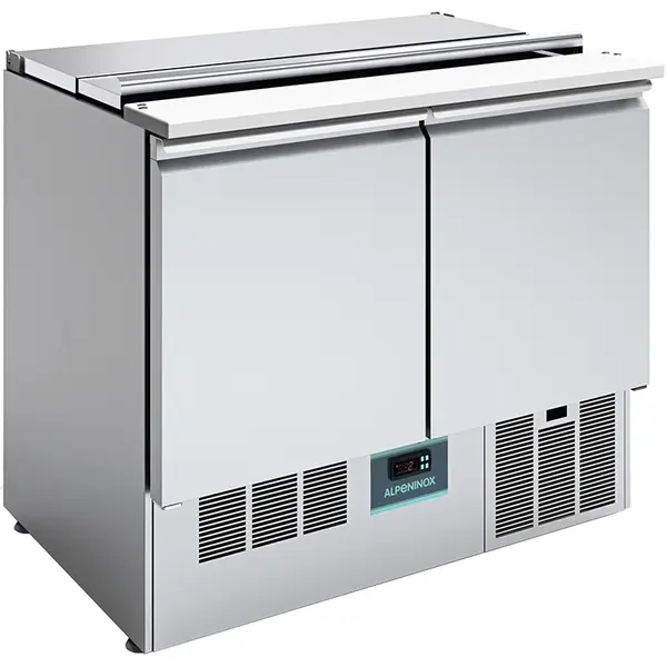 Saladette | 250L | 2 Deuren (1/1 GN) | Boven 2x 1/2 GN + 2x 1/3 GN + 5x 1/6 GN | +2°C/+10°C | Geforceerd | Schuif-/Klapdeksel + Snijblad | 955x700x863(h)mm