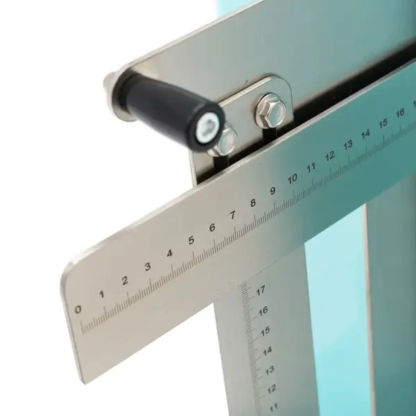 Taartdecoratiemachine | Pastelblauw | Taarten Ø120/320x180(h)mm | Instelbare Snelheid | 500x370x620(h)mm