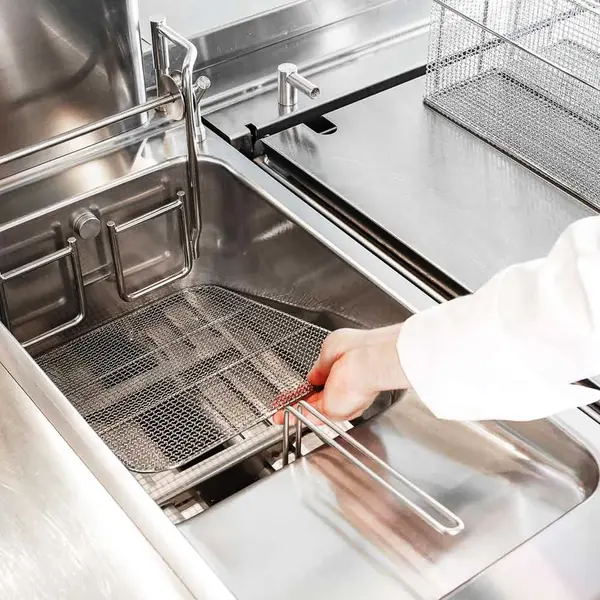 Automatische Friteuse | MAXIMA 900+ | Gas | 23L | 120°C/190°C | 26kW | Elektrische Ontsteking (230V) | Aftapkraan | Digitaal | Automatische Mandlift + Filtering | 400x900x851/1200(h)mm