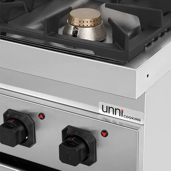 Fornuis | 700 SERIE | Gas | 4 Branders (3x 6.5kW, 1x 9 kW) | Waakvlam | 800x700x850/900(h)mm