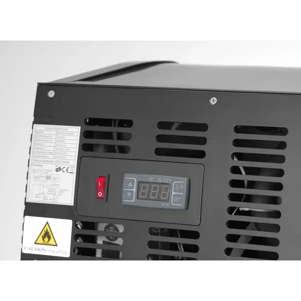 Sushivitrine | Zwart | 6x 1/3 GN | 0°C/+12°C | Statisch | 1 Niveau | 1529x426x296(h)mm