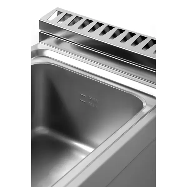 Bain-Marie | 700 SERIE | Elektrisch | 1/1 GN | 1.5kW (230V) | Aftapkraan | Gesloten Onderkast | 400x700x850/900(h)mm