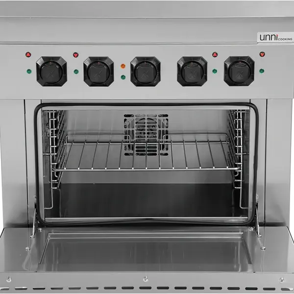 Fornuis + Oven | 700 SERIE | Elektrisch | 4 Kookpunten (Ø220) + 1/1 GN Oven | 14.2kW (400V) | 800x700x850(h)mm