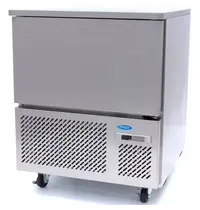 Maxima Blastchiller | 5 Niveaus (EN/GN) | 20kg Koelen / 15kg Vriezen | 0.75kW (230V) | 800x800x930(h)mm