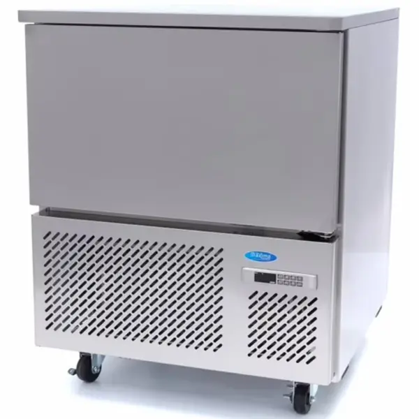 Blastchiller | 5 Niveaus (EN/GN) | 20kg Koelen / 15kg Vriezen | 0.75kW (230V) | 800x800x930(h)mm