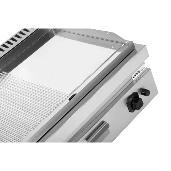 Bak-/Grillplaat | 700 SERIE | Gas | Glad/Gegroefd Oppervlak 740x565 (Verchroomd) | 80°C/300°C | 13kW | Piëzo Ontsteking | 800x700x300(h)mm