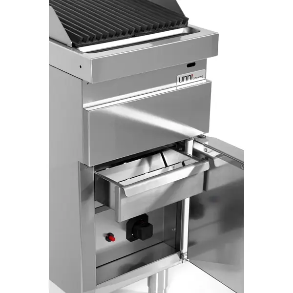 Stoomgrill | 700 SERIE | Gas | Gietijzer | 7.5kW | Piëzo Ontsteking | Uitneembare Waterlade | 400x700x850/900(h)mm