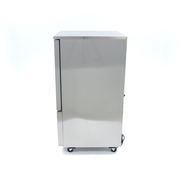 Blast chiller | 1 Draaideur | 1/1 GN | 0.98kW (230V) | 800x800x1600(h)mm