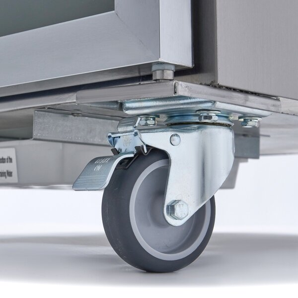 Koelkast | 1 Draaideur | 614 Liter Capaciteit | 3 Roosters | 0.24kW (230V) | 745x830x2020(h)mm