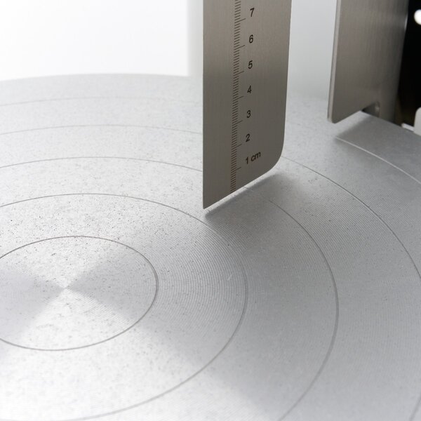 Taartdecoratiemachine | Gecoat Staal | Wit | Instelbare messen | 0.12kW (230V) | 500x370x620(h)mm