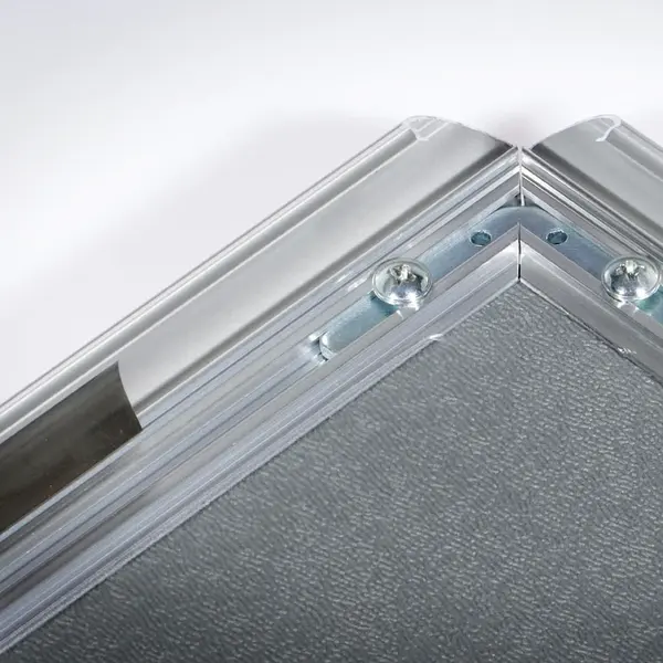 Kliklijst | Aluminium | Zilvergrijs | A1-Formaat | Rand 25mm | Incl. Wandbevestiging