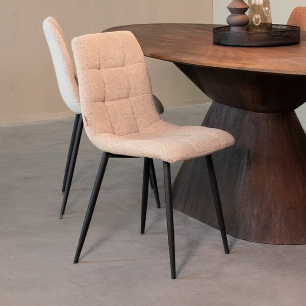 Stoel Juul | Zand | Boucle | Zwart Metalen Frame | 4 stuks
