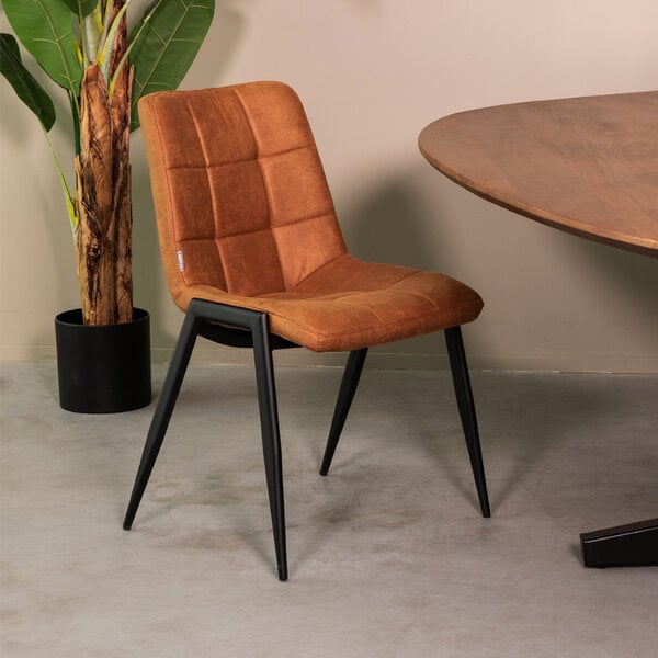 Stoel Noor | Cognac | Micro Suede | Zwart Metalen Frame | 2 stuks