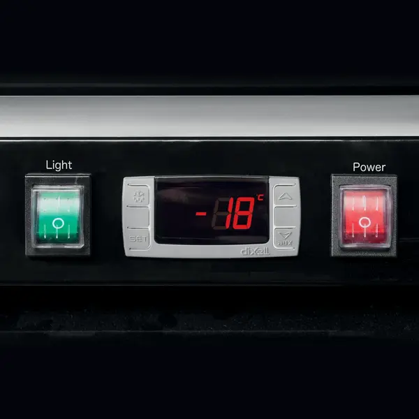 Vrieskast | SERIE LG | 1108L | Wit/Zwart | -14°C/-25°C | Geforceerd | Draaideuren | Wielen | 1382x805x2065(h)mm