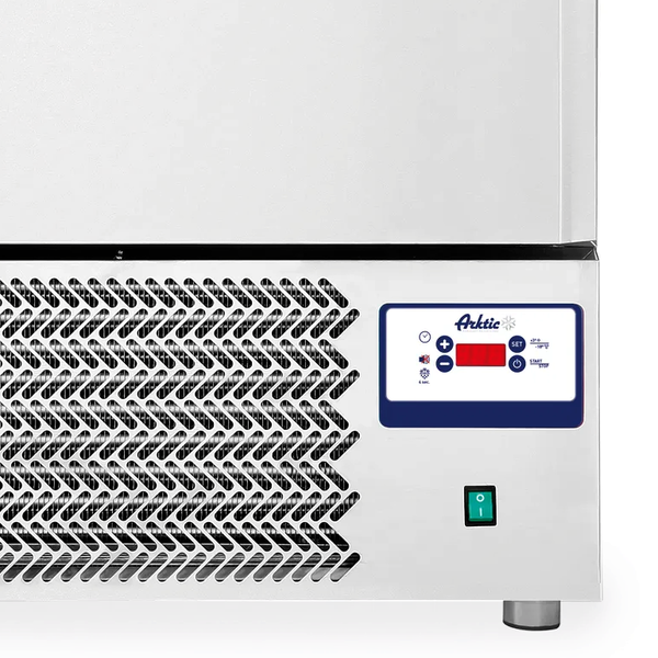 Blastchiller | 15 Niveaus (EN/GN) | Max. 45kg (Koelen) / 35kg (Vriezen) | 2.08kW (230V) | 790x943x1975(h)mm