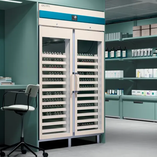Medische Koelkast | MEDICAL LAB | 1070L | Wit | +2°C/+8°C | Geforceerd | Temperatuuralarm | 1350x750x2050(h)mm