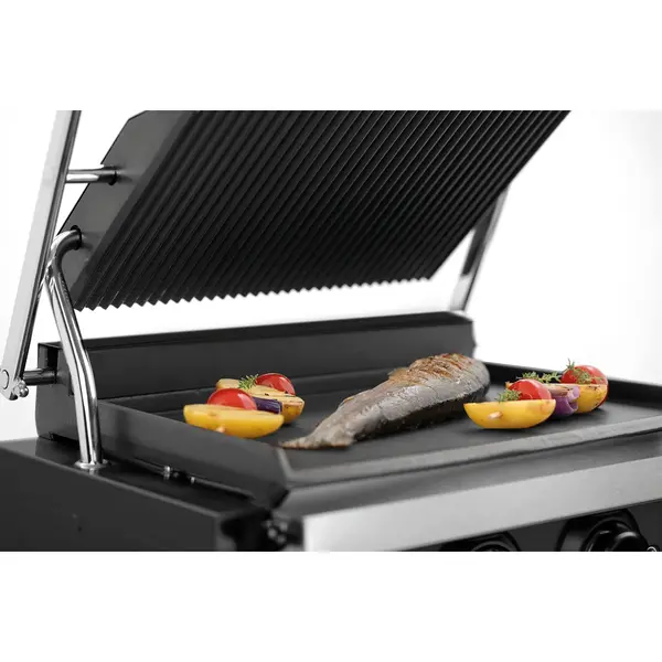 Contact-/Paninigrill | Enkel | Glad/Gegroefd Oppervlak 345x235 (Gietijzer) | 50°C/300°C | 2.2kW (230V) | Timer | 410x398x208(h)mm