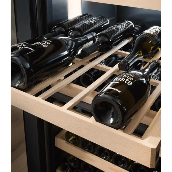 Wijnklimaatkast | VINIDOR | 155x 75cl | Zwart | 2 Zones | +5°C/+20°C | Geforceerd | Touchscreen + App | Temperatuur-/Deuralarm | Wielen | 597x675x1854(h)mm