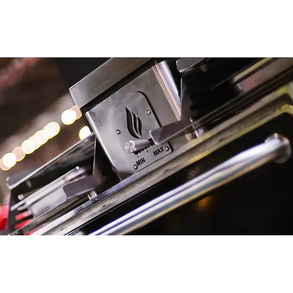 Houtskooloven | R-SERIES | 250°C/350°C | Maaltijdproductie 110/u | Brandduur 9u (15-17kg Houtskool) | 985x777x1095(h)mm