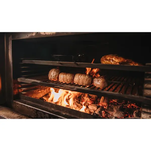 Houtskooloven | R-SERIES | 250°C/350°C | Maaltijdproductie 95/u | Brandduur 9u (10-12kg Houtskool) | Onderkast | Wielen (Geremd) | 985x577x1685(h)mm