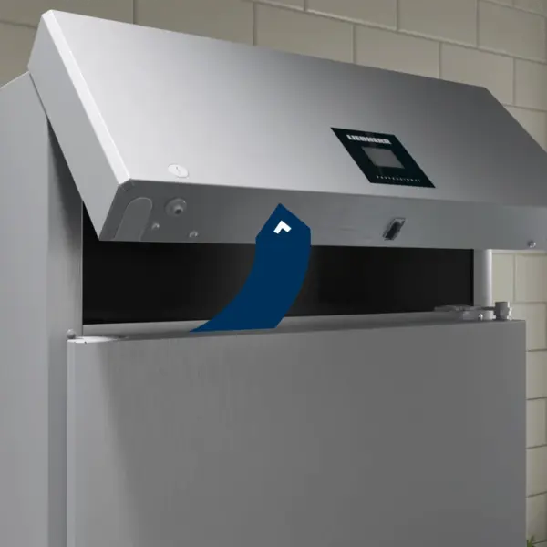 Koelkast | PERFORMANCE | Energiezuinig | 597L (2/1 GN) | RVS | -2°C/+15°C | Geforceerd | App | Temperatuur-/Deuralarm | Wielen (Geremd) | 697x867x2150(h)mm