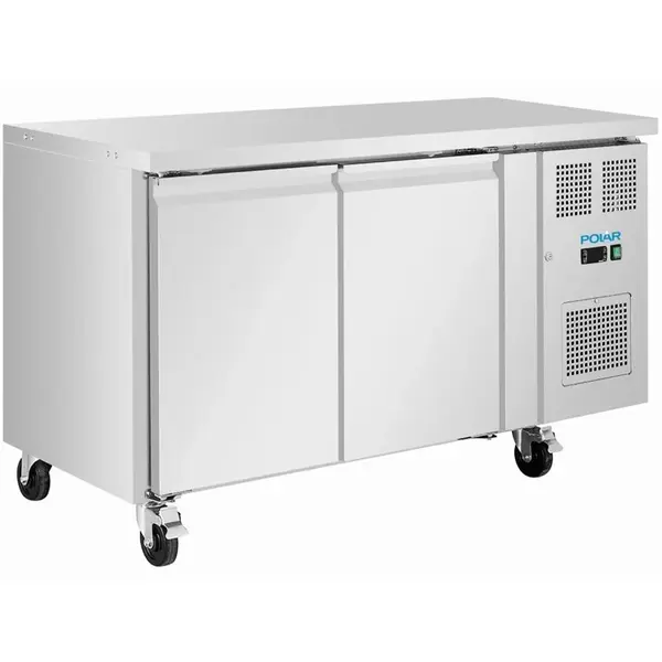 Koelwerkbank | U-SERIE | Energiezuinig | 260L (2/1 GN) | 2 Deuren | -2°C/+8°C | Geforceerd | Wielen (Geremd) | 1360x600x860(h)mm