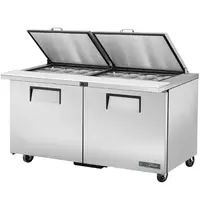 True Saladette | 439L | 2 Deuren | Boven 24x 1/6 GN | 0°C/+5°C | Geforceerd | Klapdeksels | Wielen (Geremd) | 1534x867x961(h)mm