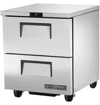 True Koelkast | Energiezuinig | 200L (1/1 GN) | RVS | 0°C/+3°C | Geforceerd | 2 Laden | Wielen (Geremd) | 702x766x839(h)mm