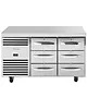 True Koelwerkbank | Energiezuinig | 280L | 6 Laden (1/1 GN) | 0°C/+3°C | Geforceerd | Wielen (Geremd) | 1411x700x900(h)mm 
