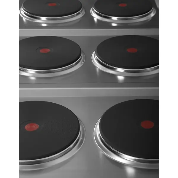 Fornuis | 700 SERIE | Elektrisch | 6 Kookpunten (Ø220) | 15.6kW (400V) | 3 Neutrale Vakken | 1200x700x850(h)mm