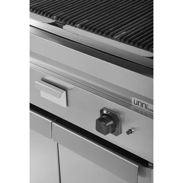 Lavasteengrill | 700 SERIE | Gas | Oppervlak 740x510 (Gietijzer) | 18kW | Piëzo Ontsteking | 2 Neutrale Vakken | 800x700x850/900(h)mm