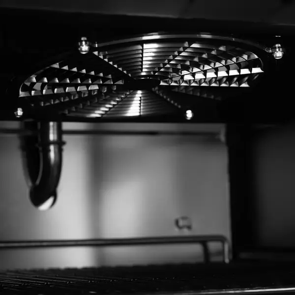 Vrieskast | SERIE U | 400L | Zwart | -10°C/-24°C | Geforceerd | Wielen | 600x585x1855(h)mm