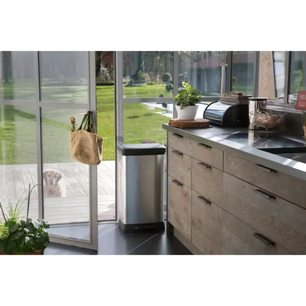 Pedaalemmer | DECOBIN | Kunststof/Metaal | Zilver/Zwart | 50L | Klapdeksel | 390x290x722(h)mm