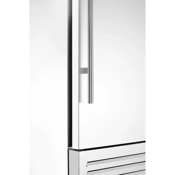 Blastchiller | 15 Niveaus (EN/GN) | Max. 45kg (Koelen) / 35kg (Vriezen) | 2.08kW (230V) | Wielen (Geremd) | 790x943x1975(h)mm