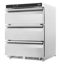 CombiSteel Koelkast | Energiezuinig | 101L | RVS | +2°C/+8°C | Geforceerd | 3 Laden | Wielen | 600x605x810(h)mm 