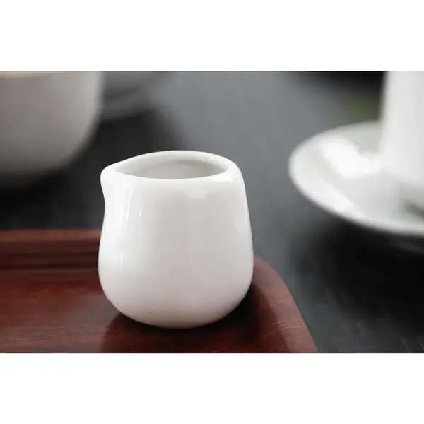 Melkkannetjes | WHITEWARE | Porselein | Wit | 4.3cl | 12 Stuks | 50x50x50(h)mm