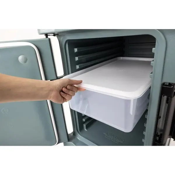 Thermo-Voedseltransportwagen | Ultra Camcarts | Kunststof | 114L | 2 Niveaus | 4x 1/1 GN (100mm) | Wielen (Geremd) | 520x690x1370(h)mm