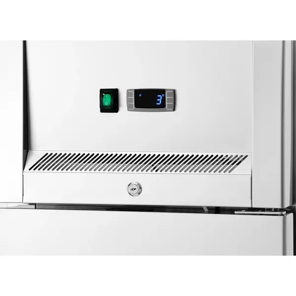 Koelkast | 335L (1/1 GN) | RVS | 0°C/+10°C | Geforceerd | Wielen (Geremd) | 500x740x2030(h)mm