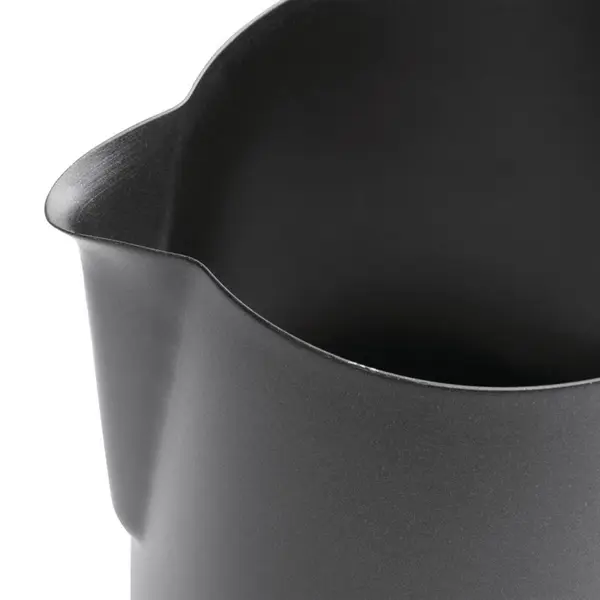 Melkkan | RVS | Zwart | 0.57L