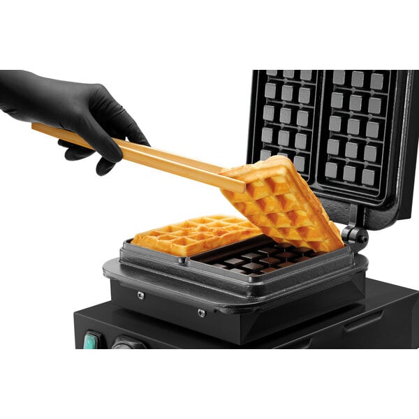 Wafelijzer | MDI 1BW160-101 S | Brusselse Wafel | 1 Wafel 160x100x32mm | 50-300°C | 2200W | 230V | Digitaal Display, Timer En Geheugenfunctie